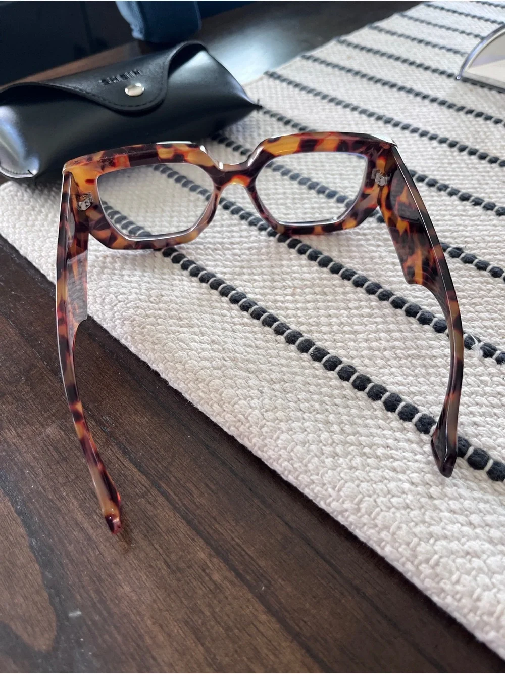 SHEIN Women's Tortoise Square Chunky Eyeglasses - Brown